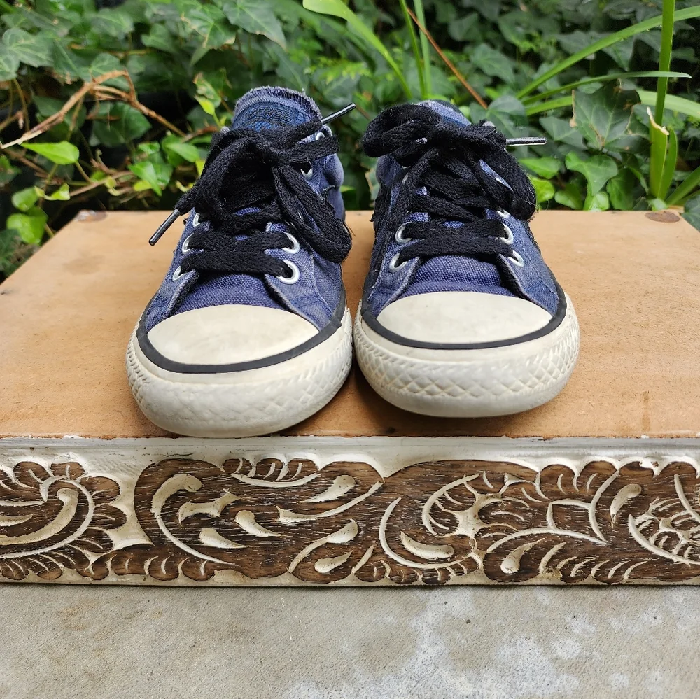 Converse Sneakers